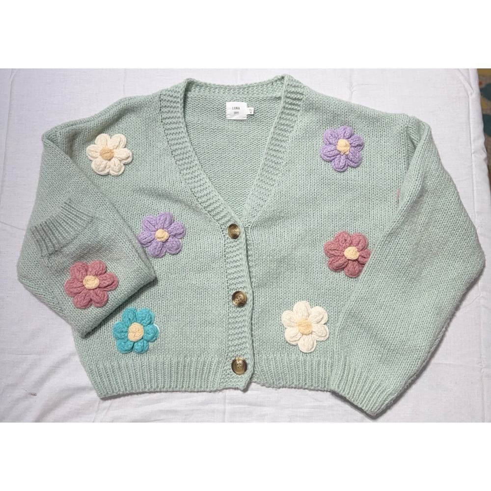 ⁠Luna Ivy Mint Green Floral Knit Cardigan‎ Sweater Womens Medium Crop 3 Button
